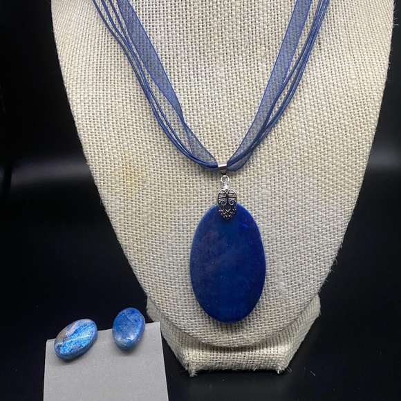 Handmade Pendant Necklace and Matching Earrings - Picture 1 of 1